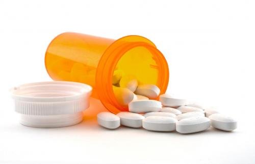 Cengiz Topel Eczanesi