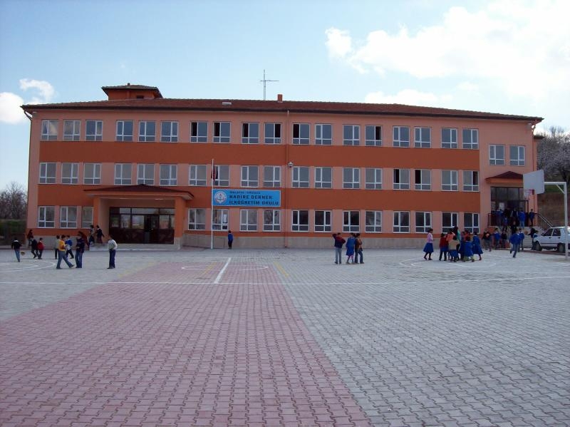 Orduzu Nadire Dernek Ortaokulu